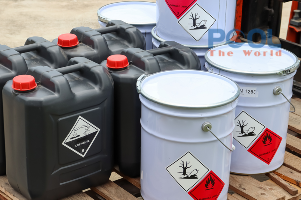 Cách Bảo Vệ Hệ Thống Lọc Và Đường Ống Khỏi Đóng Cặn Canxi Với Chlorine Japan 70%. NIPON